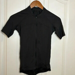 LIKE NEW LULULEMON women’s bicycle jerseys in black size XS